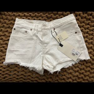 26 501 frayed hem white denim shorts